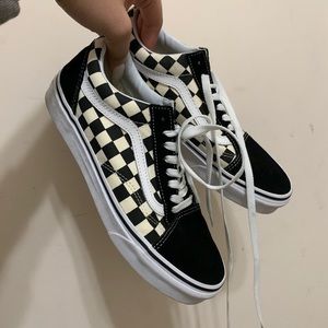 Vans “Old Skool” - (Primary Check) Black/White.